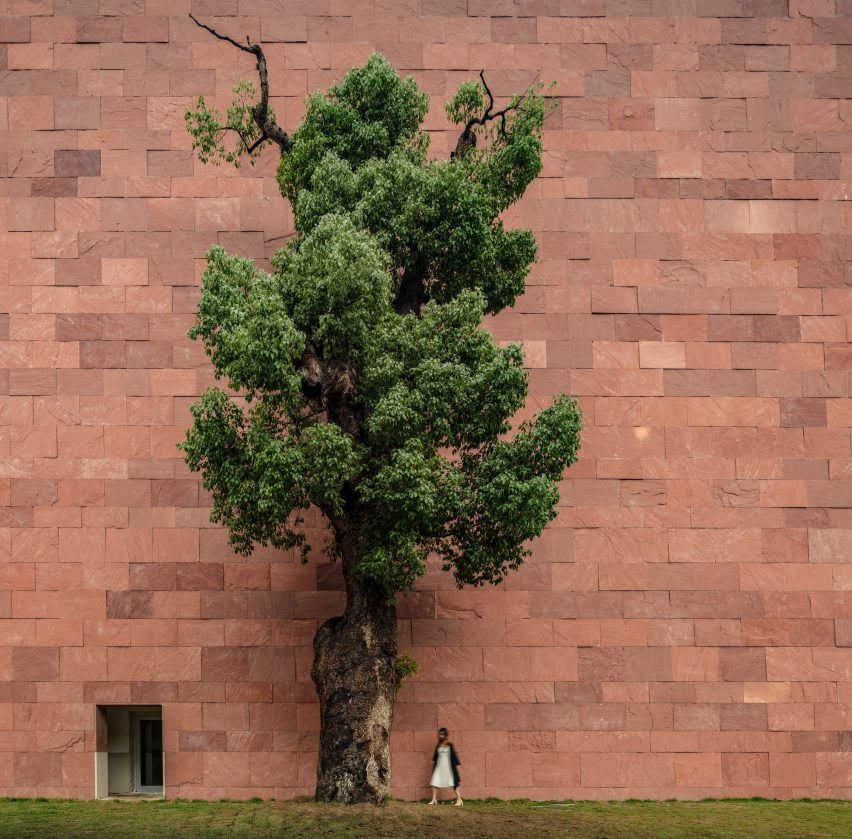 International Design Museum of China by Alvaro Siza and Carlos Castanheira
