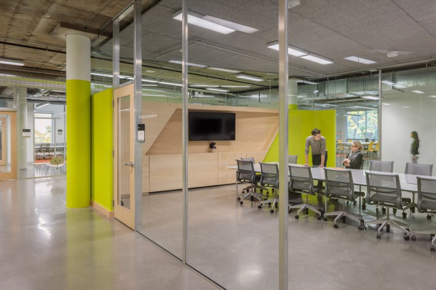 Karl Miller Center by Behnisch Architekten
