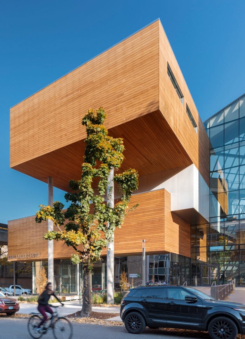 Karl Miller Center by Behnisch Architekten