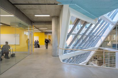 Karl Miller Center by Behnisch Architekten