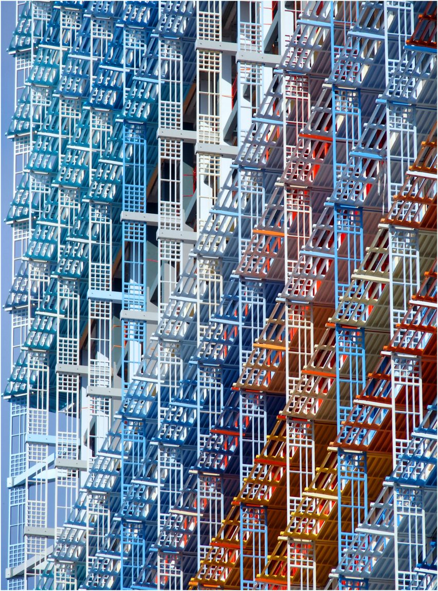 La Marseillaise skyscraper by Jean Nouvel