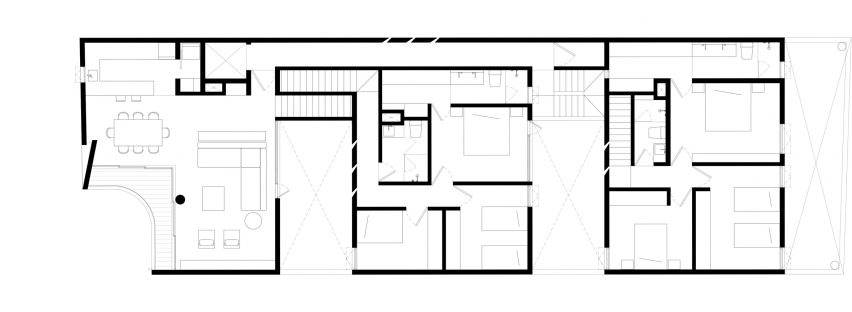 LC710 by Taller Hector Barroso