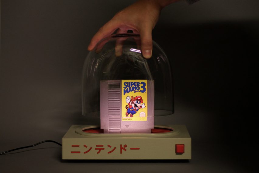 Love Hultén creates shrine to Nintendo Entertainment System