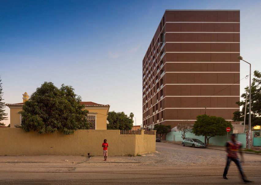 Lubango centre by Promontorio