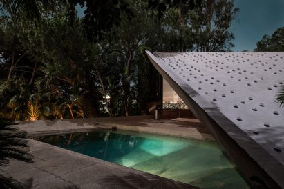 Sheats-Goldstein residence by John Lautner, photographed by Tom Blachford