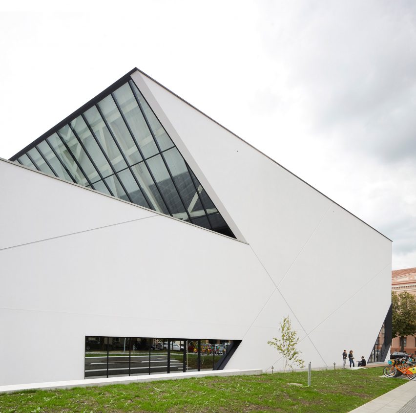 MO Museum by Studio Libeskind