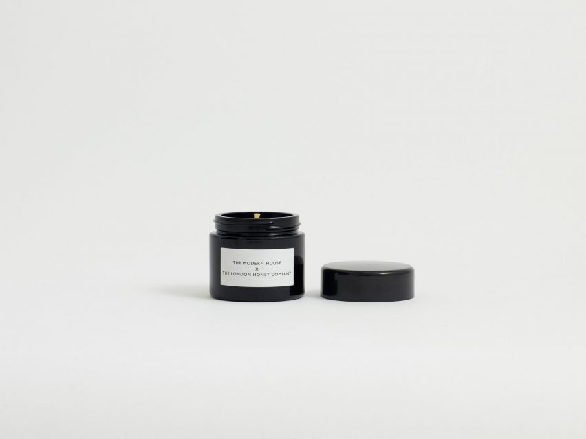 Faye Toogood designs moving-in box for modern homebuyers