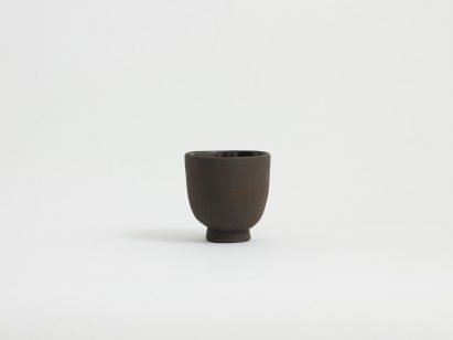Faye Toogood designs moving-in box for modern homebuyers