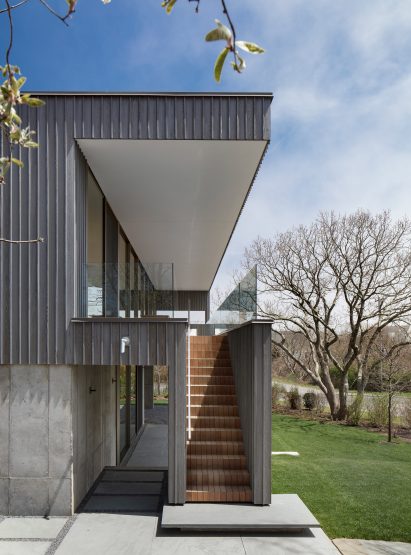 Montauk House by Desai Chia
