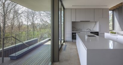 Montauk House by Desai Chia