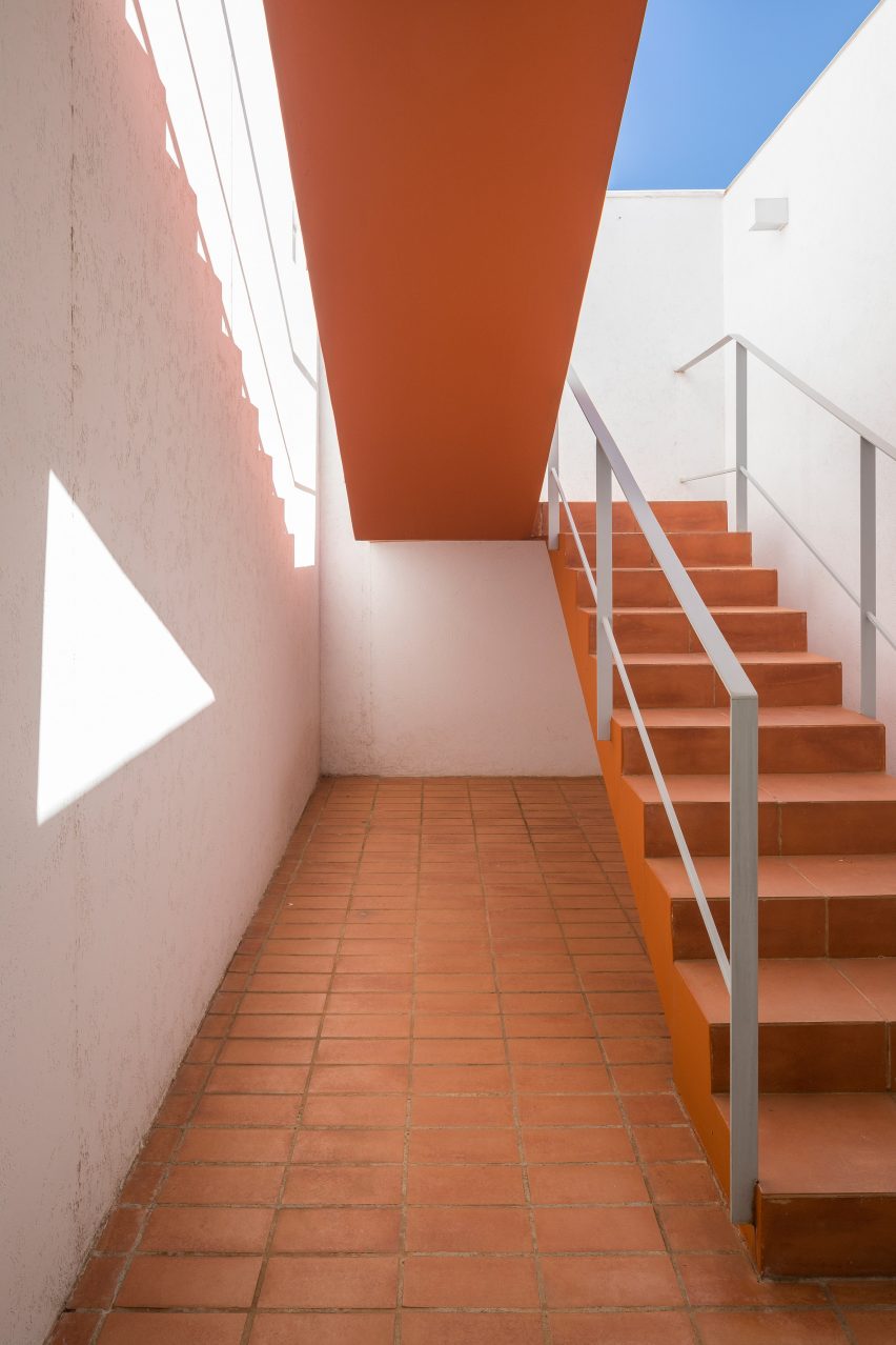 Morrone House by Bloco Arquitetos Associados