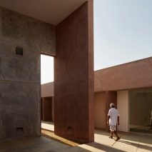 Musedo de Paracas Archeology by Barclay & Crousse