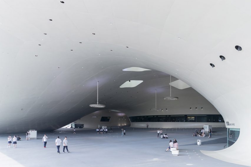 National Kaohsiung Centre for the Arts by Mecanoo