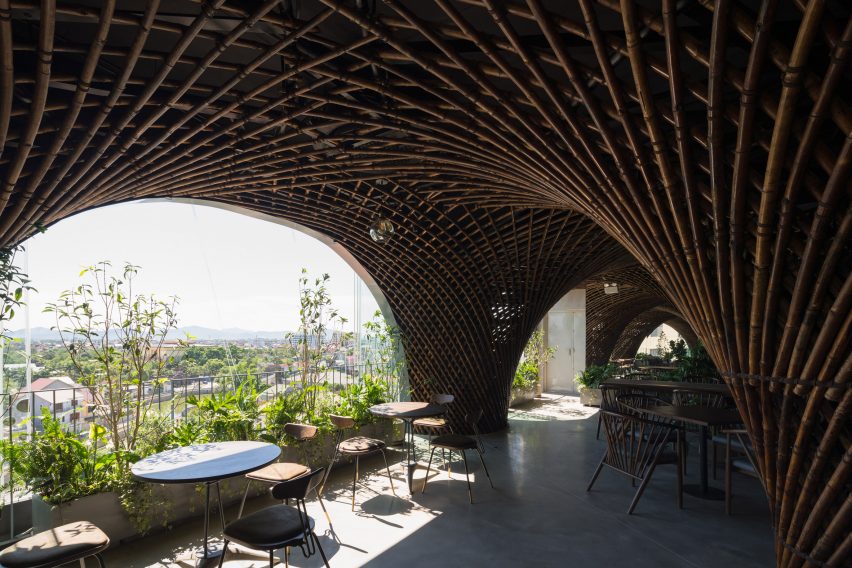 Nocenco cafe by Vo Trong Nghia Architects