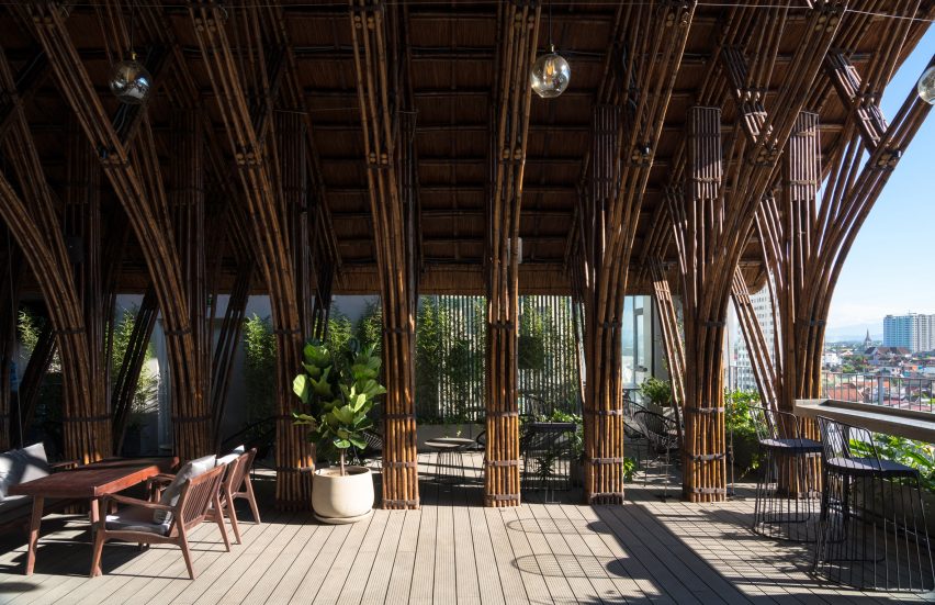 Nocenco cafe by Vo Trong Nghia Architects