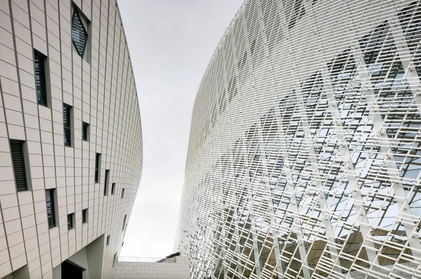 Strait Culture and Art Centre in Fuzhou by PES Architects