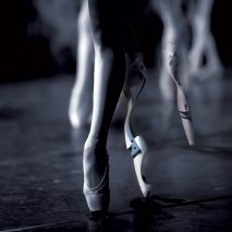 Prosthetic ballet leg for amputees encourages new genre of dance