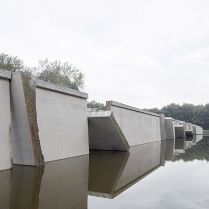 RAAAF and Atelier de Lyon slice open huge wave machine to create Deltawerk monument