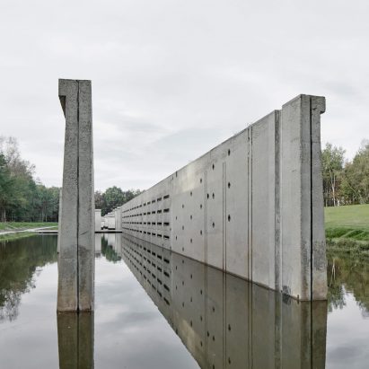 RAAAF and Atelier de Lyon slice open huge wave machine to create Deltawerk monument
