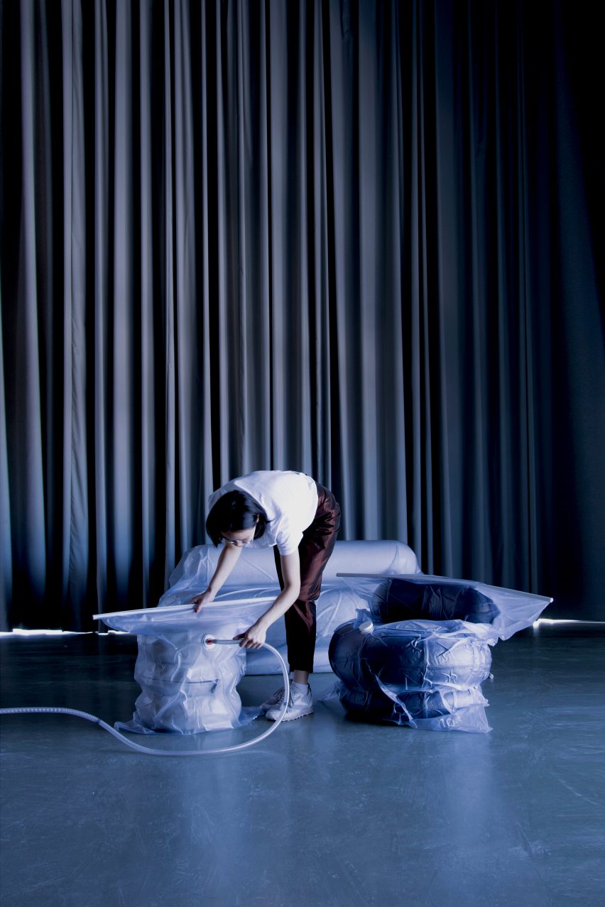 Responsive Furniture by Christian Hammer Juhl and Jade Chan