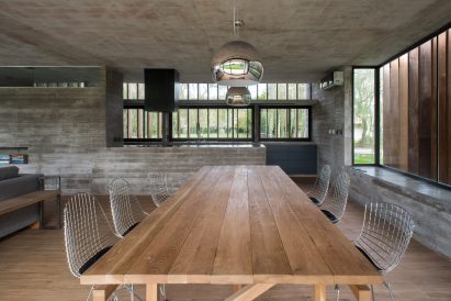 Rodriguez House by Luciano Kruk