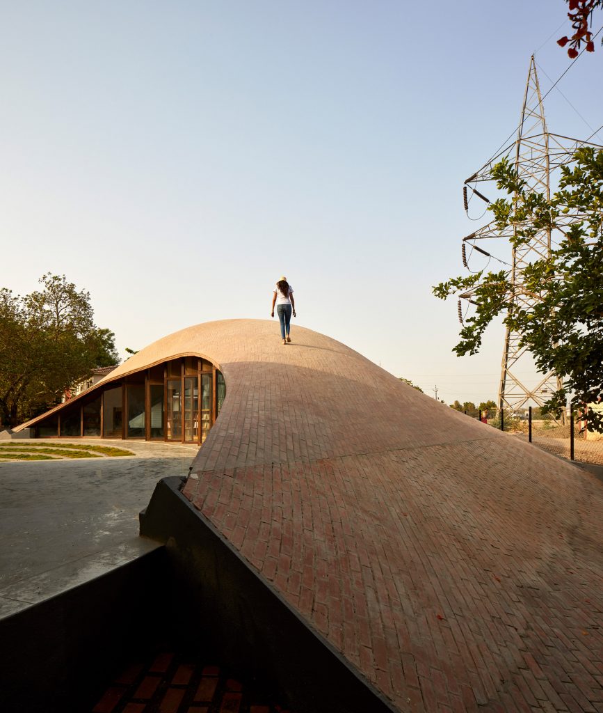 Maya Somaiya Library by Sameep Padora & Associates
