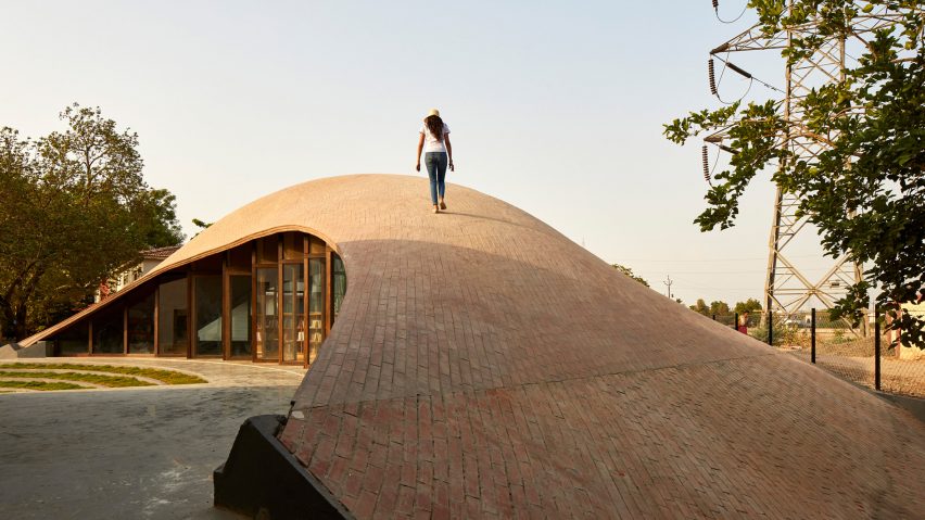 Maya Somaiya Library by Sameep Padora & Associates
