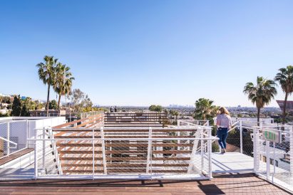 San Vicente 935 by LOHA