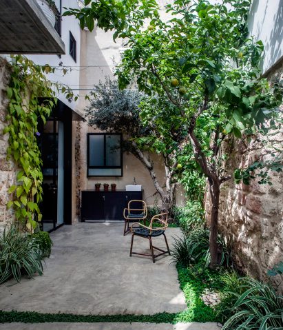 Spiral Suite House by Anat Gay Architects