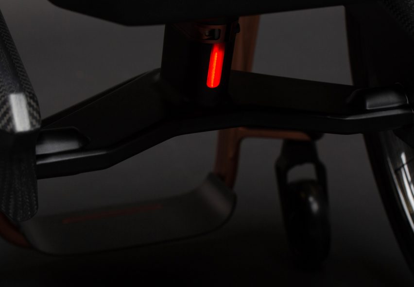 Superstar graphene wheelchair by Küschall