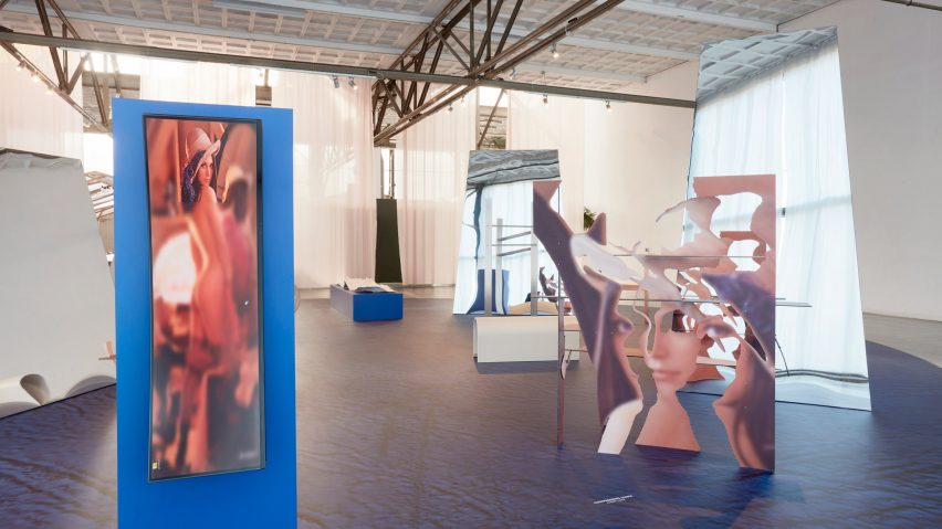 Dutch Invertuals present products that champion using less