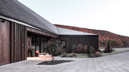Vallee du Parc Residence by Chevalier Morales Architectes