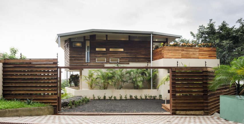 Waterfall house by LSD Architects