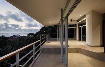Waterfall house by LSD Architects