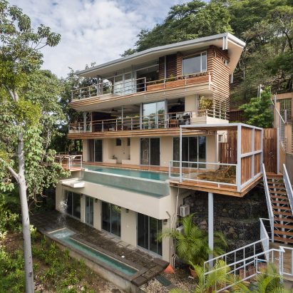 Waterfall house by LSD Architects