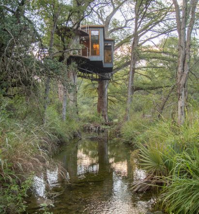 Yoki Treehouse by Will Beilharz