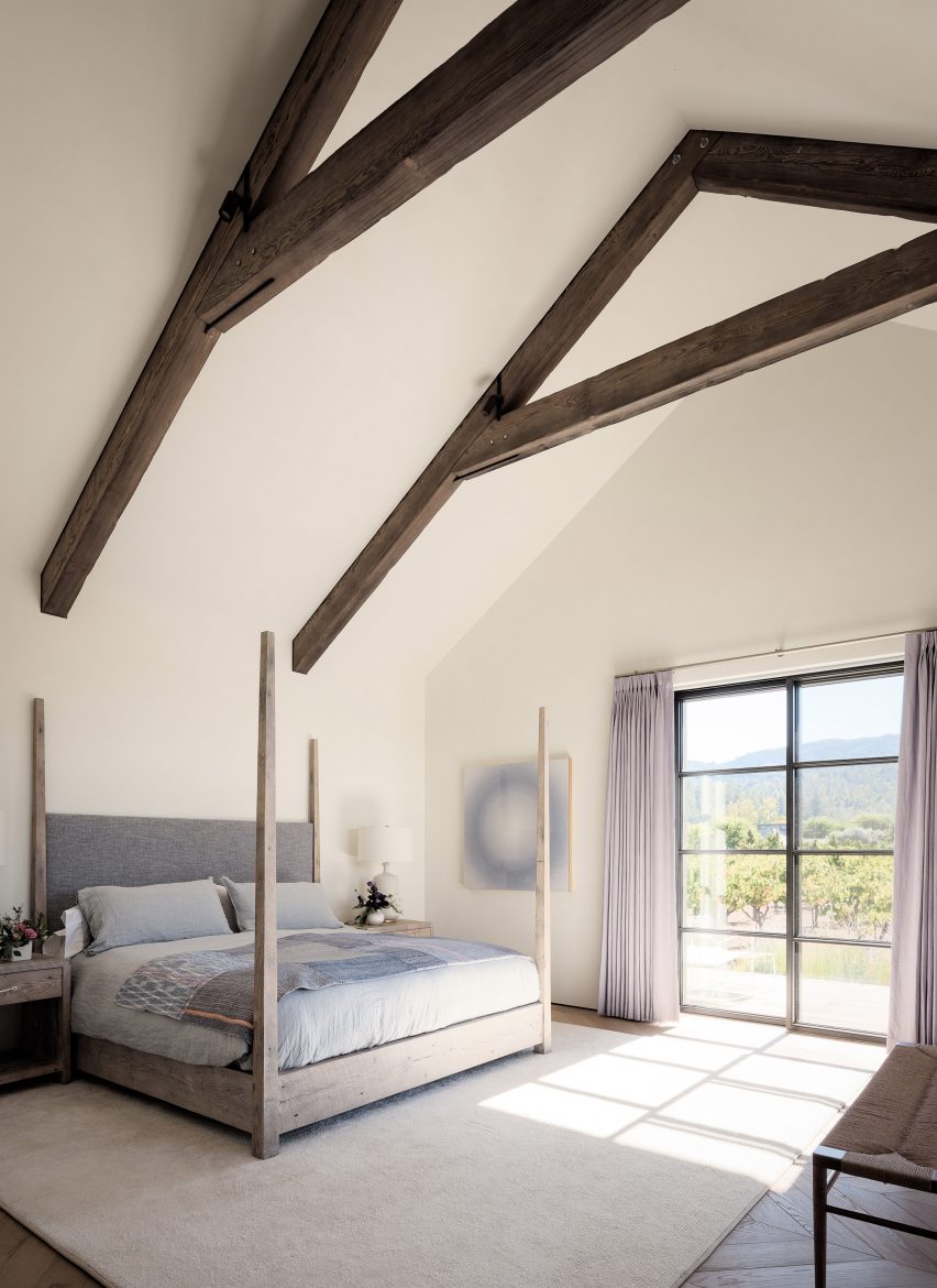 Zinfandel by Field Architecture