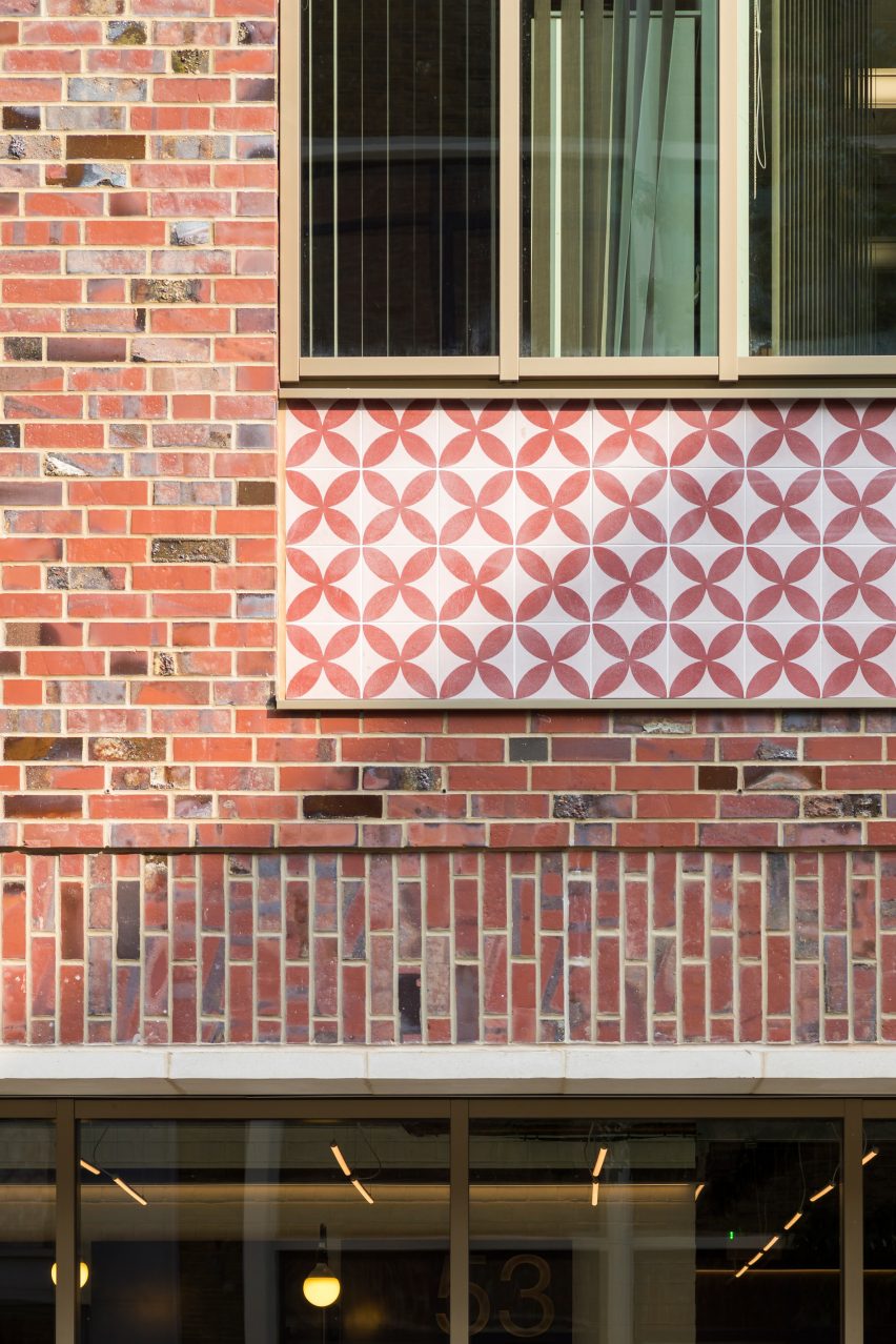 53 Great Suffolk Street by Hawkins\Brown