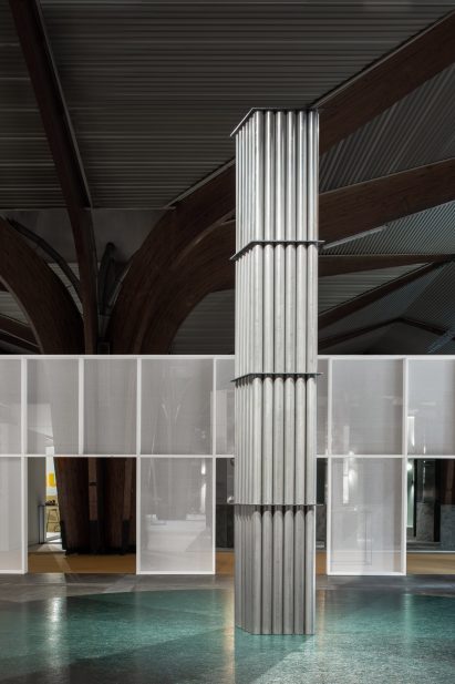 Studio Verter creates a “space within a space” for 50th anniversary of Biennale Interieur