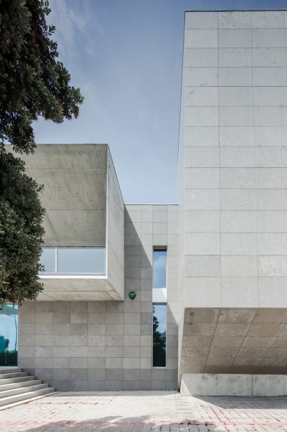 Angular forms create "dynamic" aesthetic at Portuguese sports facility by Valdemar Coutinho Arquitectos