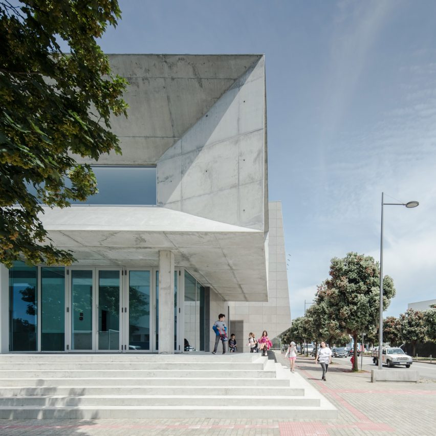 Angular forms create "dynamic" aesthetic at Portuguese sports facility by Valdemar Coutinho Arquitectos