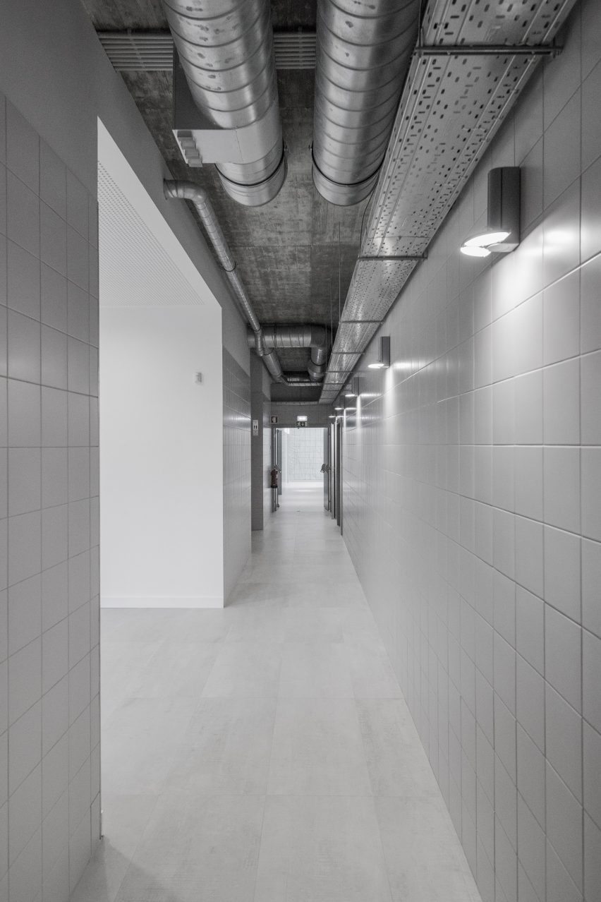 Angular forms create "dynamic" aesthetic at Portuguese sports facility by Valdemar Coutinho Arquitectos