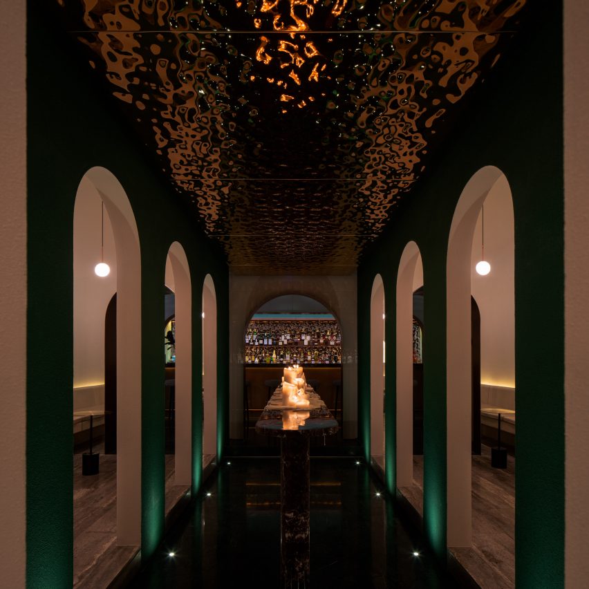 Bar Lotus by Office AIO