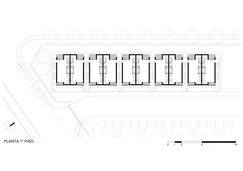 Housing for Argentinian teachers by Nomada and Eypaa