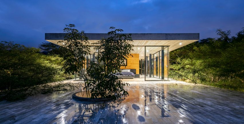 Tacuri House by Gabriel Rivera
