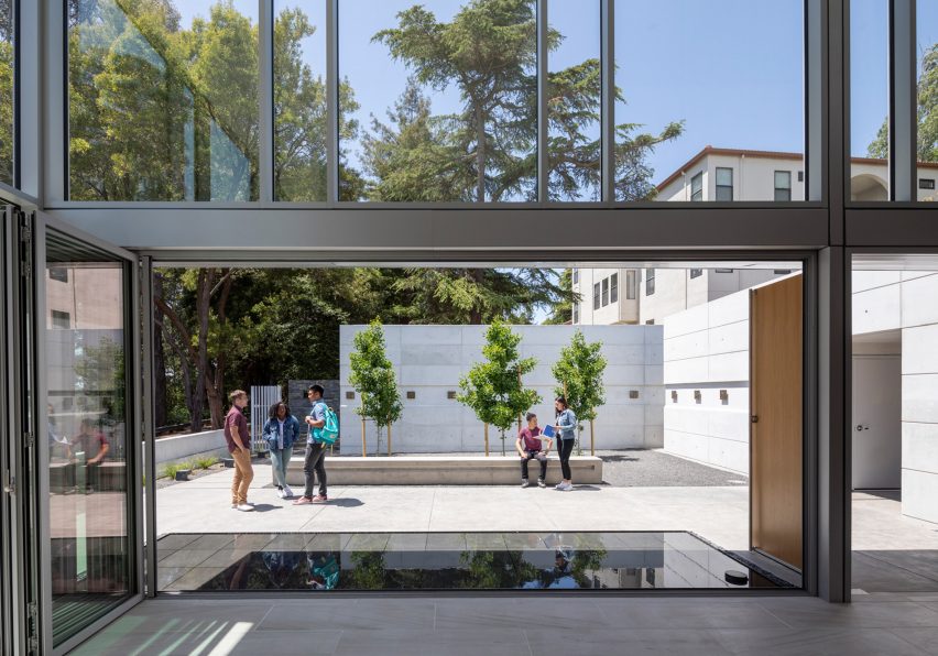 St Mary's Chapel by Cavagnero Associates