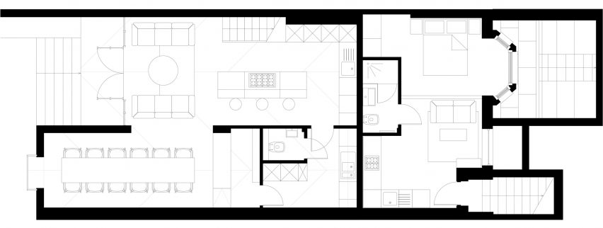 Merrett Houmøller Architects has renovated and extended a townhouse in north London