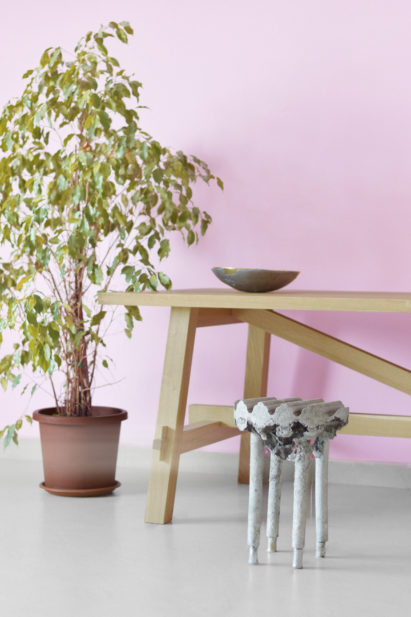 Desert cast chair collection by Jassim Al Nashmi, Kawther Al Saffar and Ricardas Blazukas