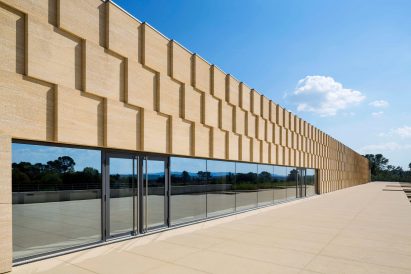 Domaines Ott winery by Carl Fredrik Svendstedt Architect