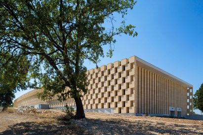 Domaines Ott winery by Carl Fredrik Svendstedt Architect